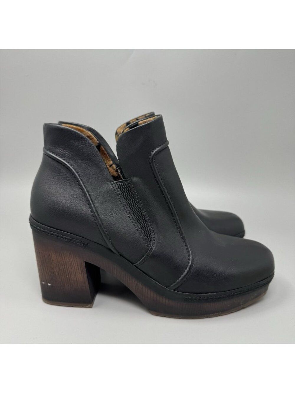 Korks by Kork-Ease Robin Platform Clog Wood Heel Ankle Boots Booties Size 9.5